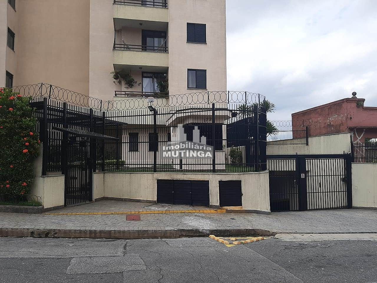 Apartamento So Paulo   Vila Pereira Cerca  Cond. Ed. Itambuca